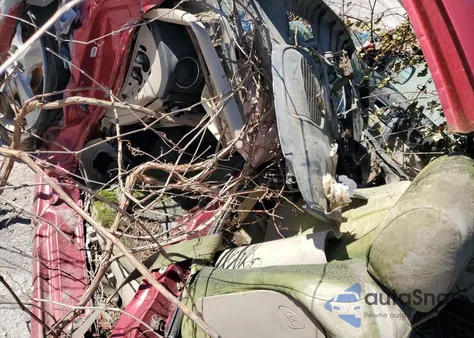 2006 Mazda 6 I z USA, uszkodzony, nr VIN 1YVHP80CX65M04923